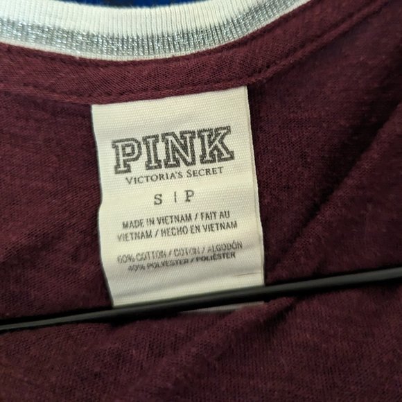 Small Maroon Pink Victoria Secret V Neck T - Picture 5 of 5